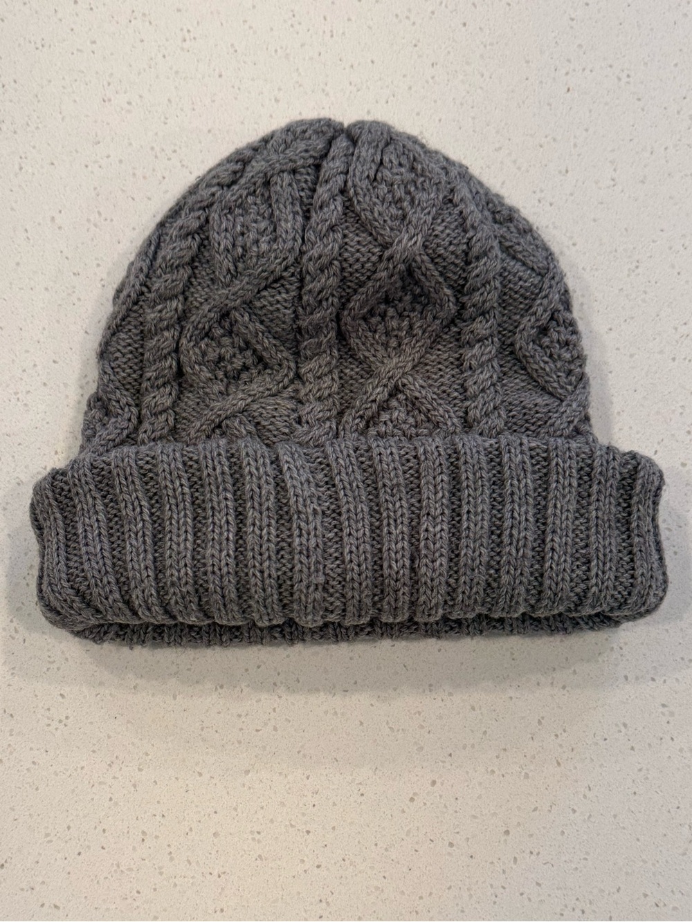Vintage Isotoner Cable Knit Cuffed Beanie Heather Gray Winter Hat Y2K